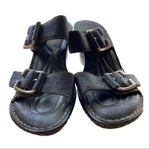 Born leather strapped heeled sandal 9 / 40